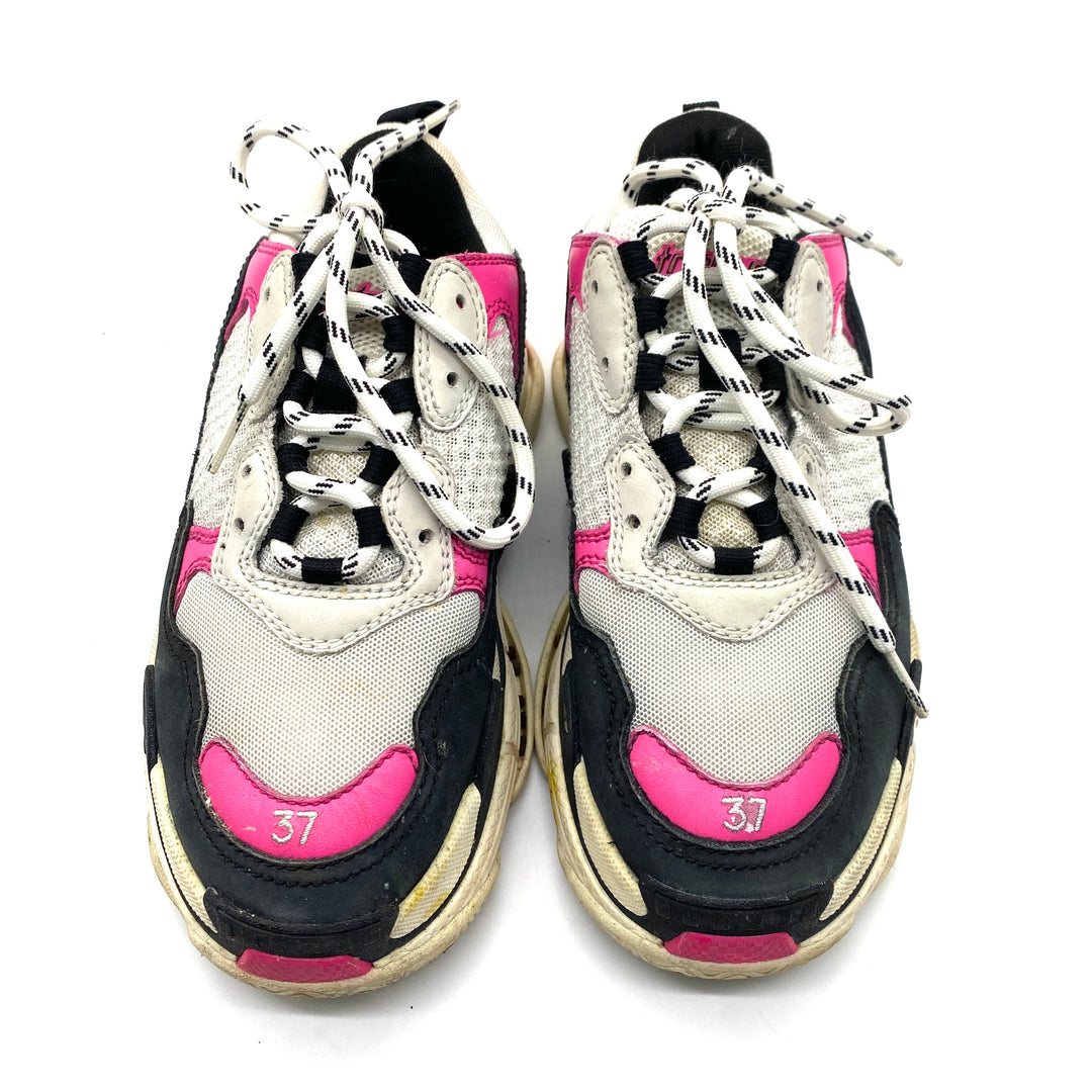 Tenis Balenciaga Triple S T.37