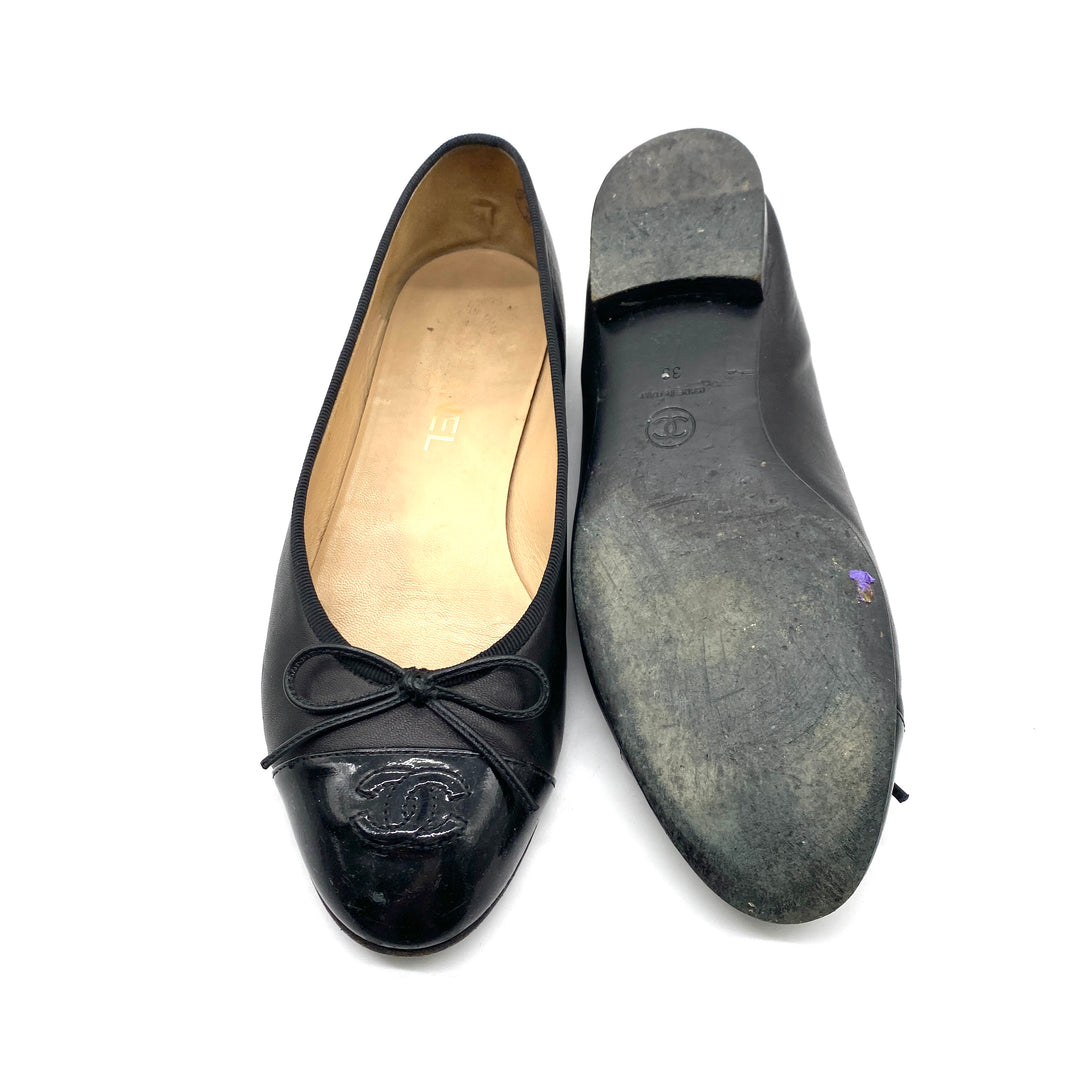 Flats Chanel T.39