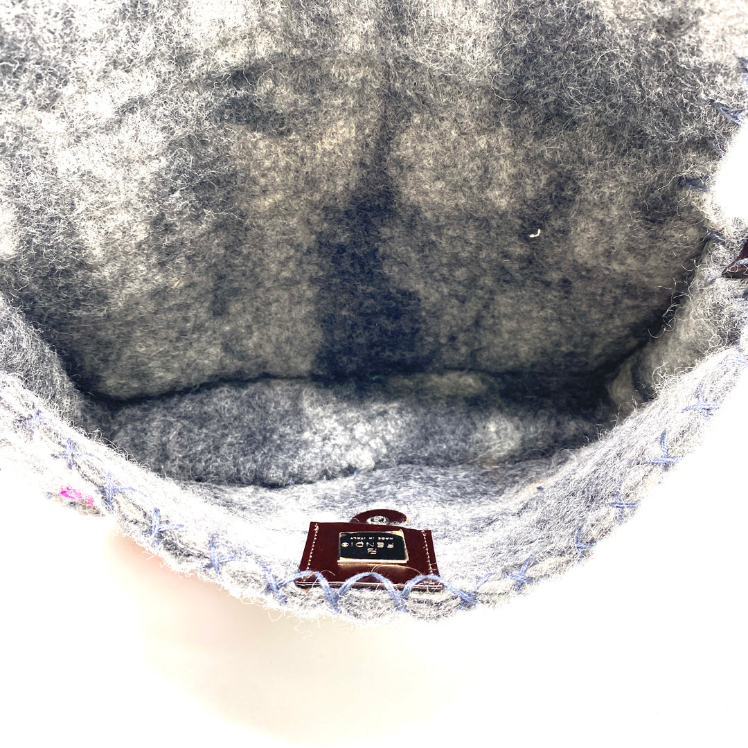 Bolsa Fendi Floral Felt Baguette Vintage