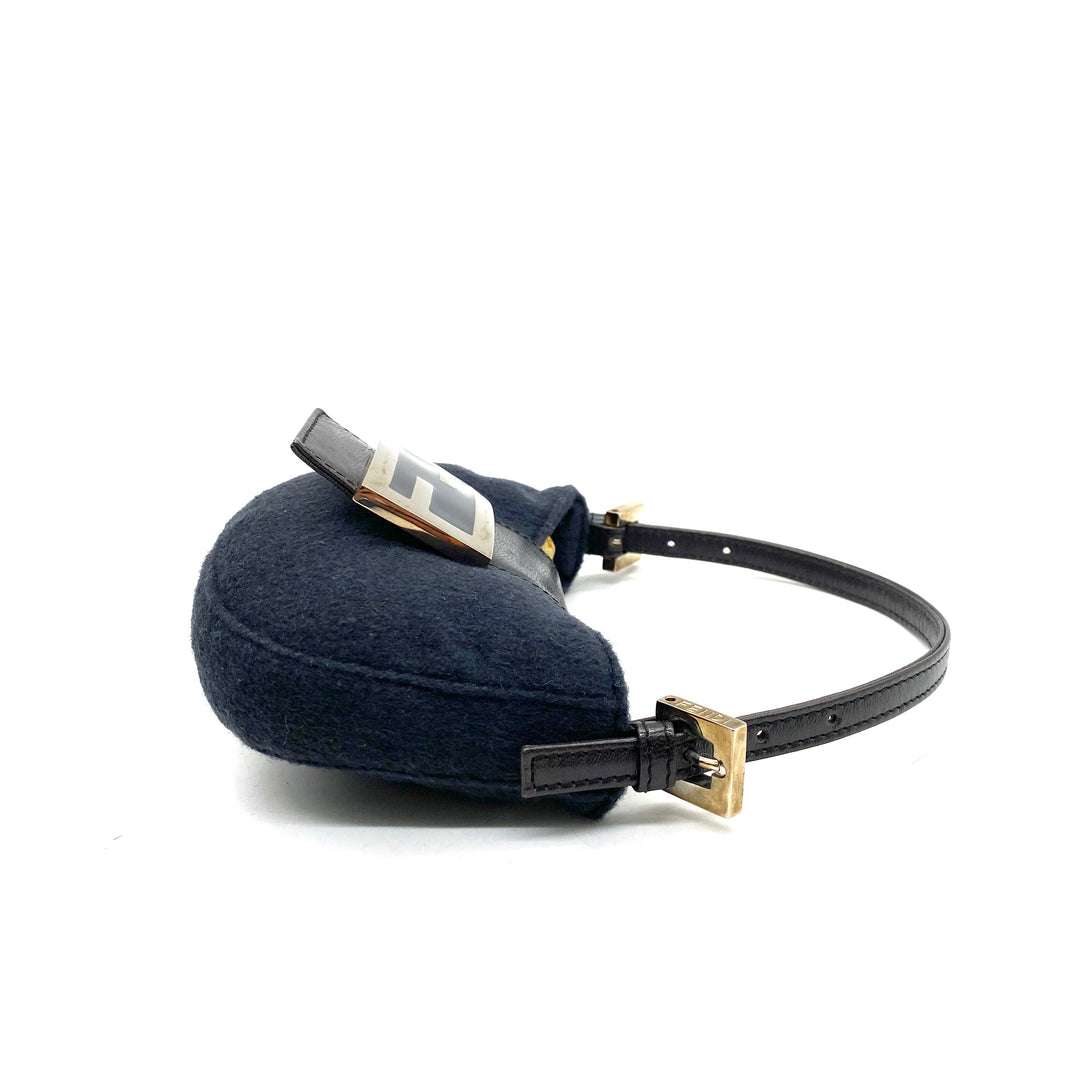 Bolsa Fendi Croissant Micro Vintage