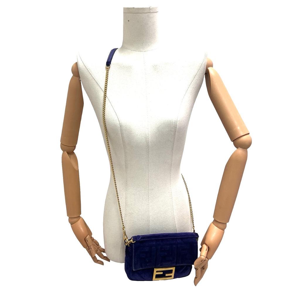 Bolsa Fendi Baguette Mini