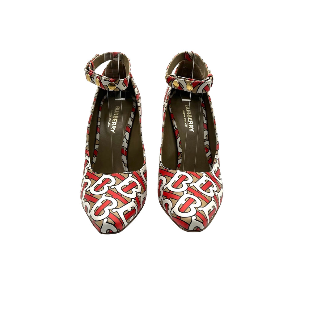 Pumps Burberry T.38