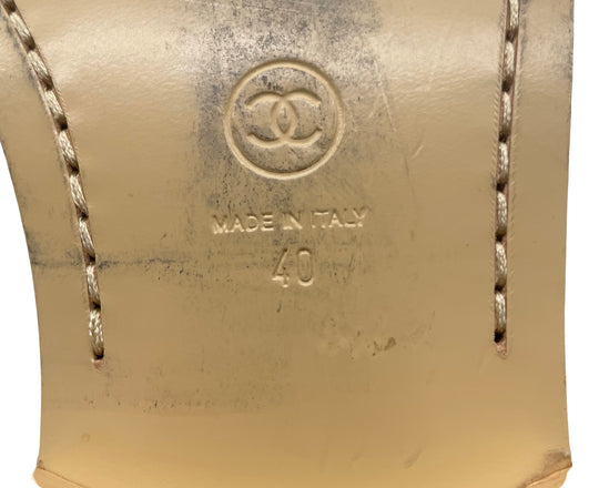 Loafers Chanel T.40