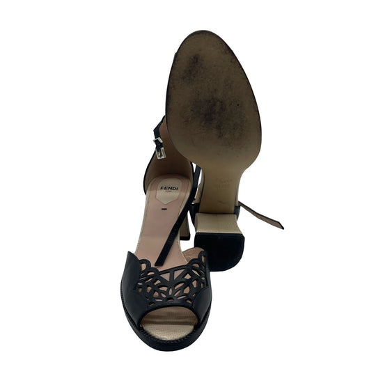 Pumps Fendi T.38.5