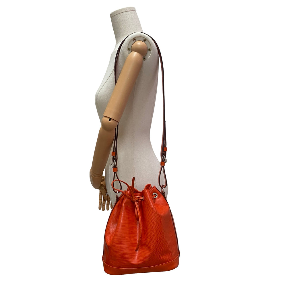 Bolsa Louis Vuitton Noè