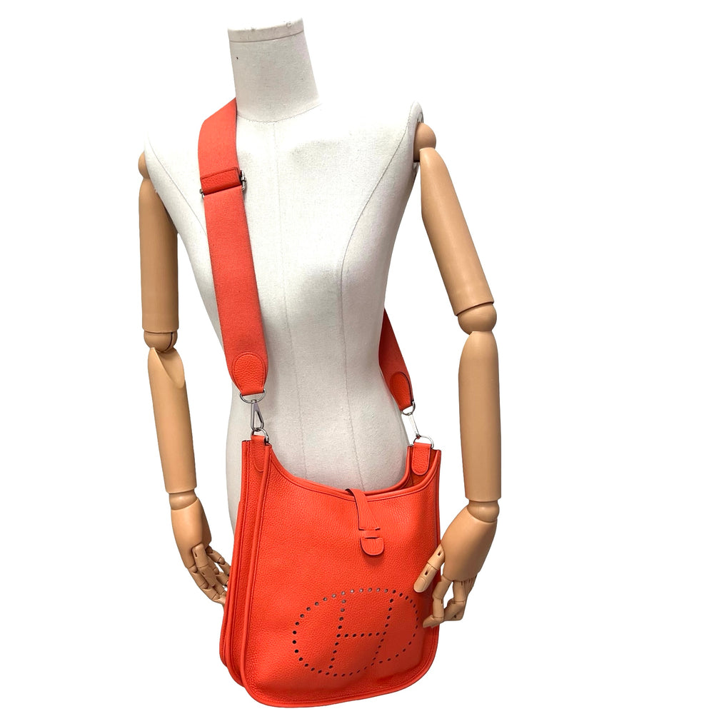 Bolsa Hermès Évelyne III 29