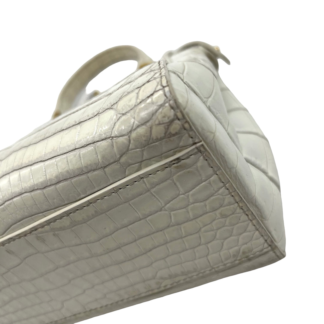 Bolsa Fendi Peekaboo Mini