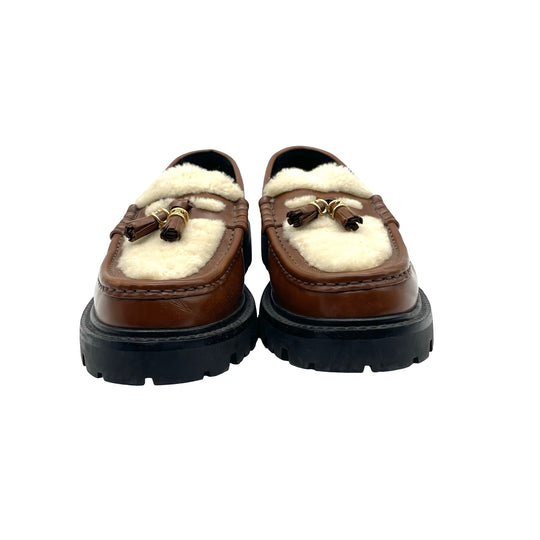 Mocasines Celine Patent Leather Tassel Accents T.37