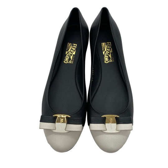 Flats Salvatore Ferragamo T.10