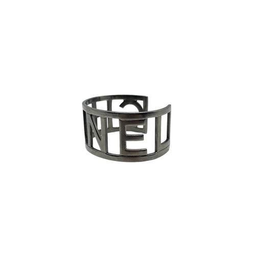Pulsera Chanel Logo Cuff Bracelet T.S
