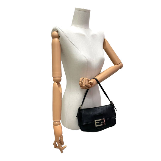 Bolsa Fendi Baguette