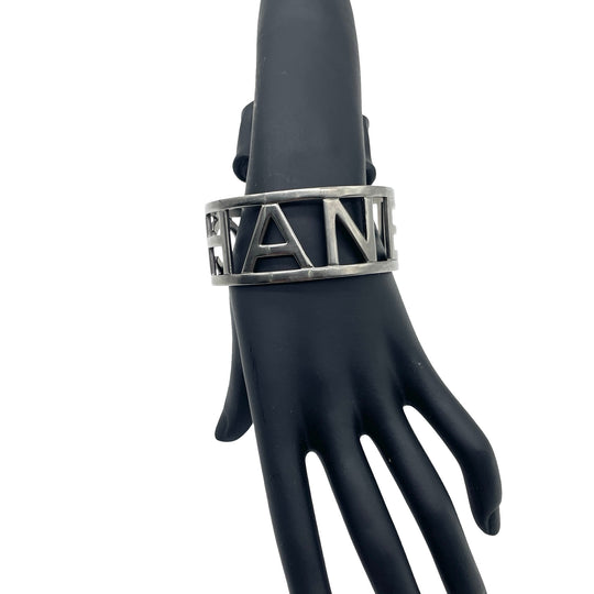 Pulsera Chanel Logo Cuff Bracelet T.S