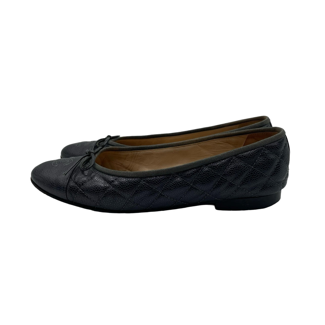 Flats Chanel T.38