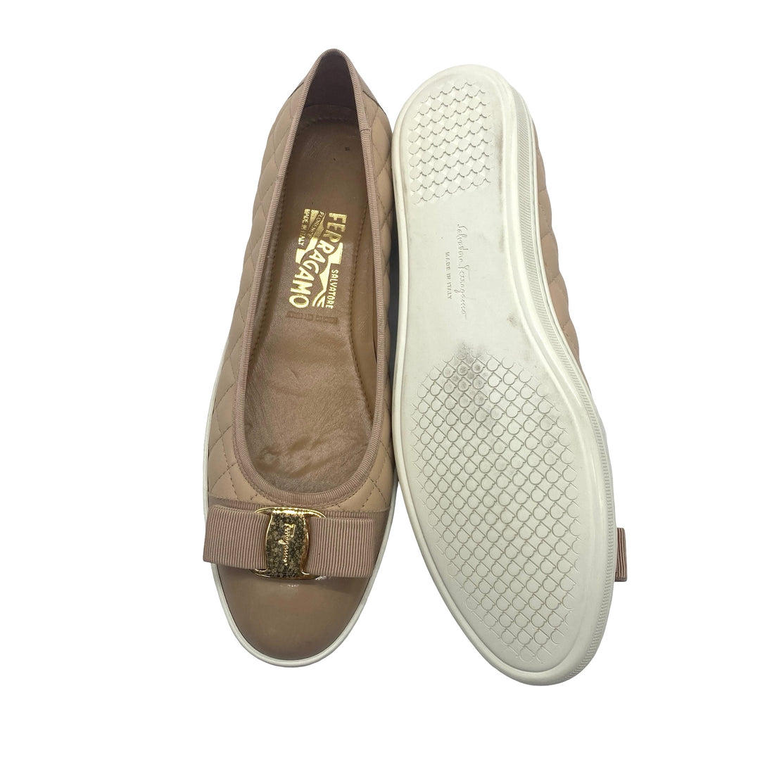 Flats Salvatore Ferragamo T.9.5 US
