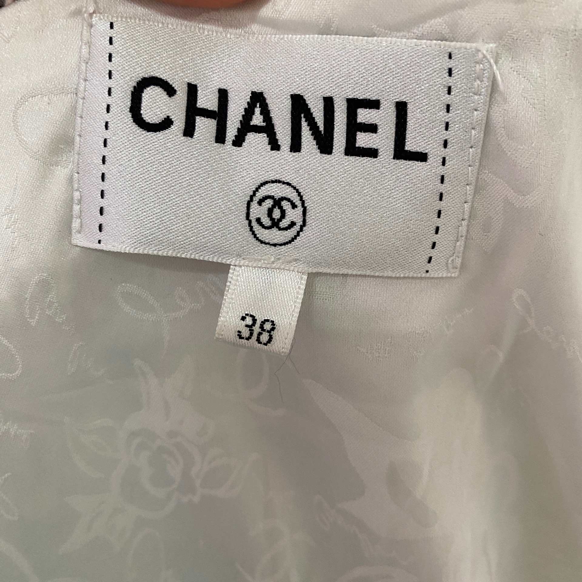 Saco Chanel T.38
