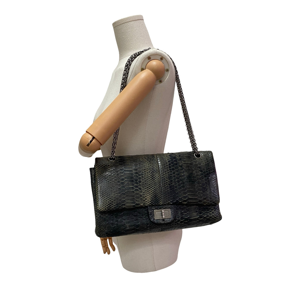 Bolsa Chanel 2.55 Reissue Jumbo
