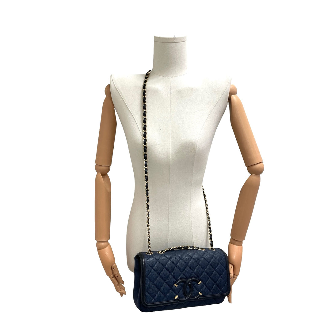 Bolsa Chanel CC Filigree Flap