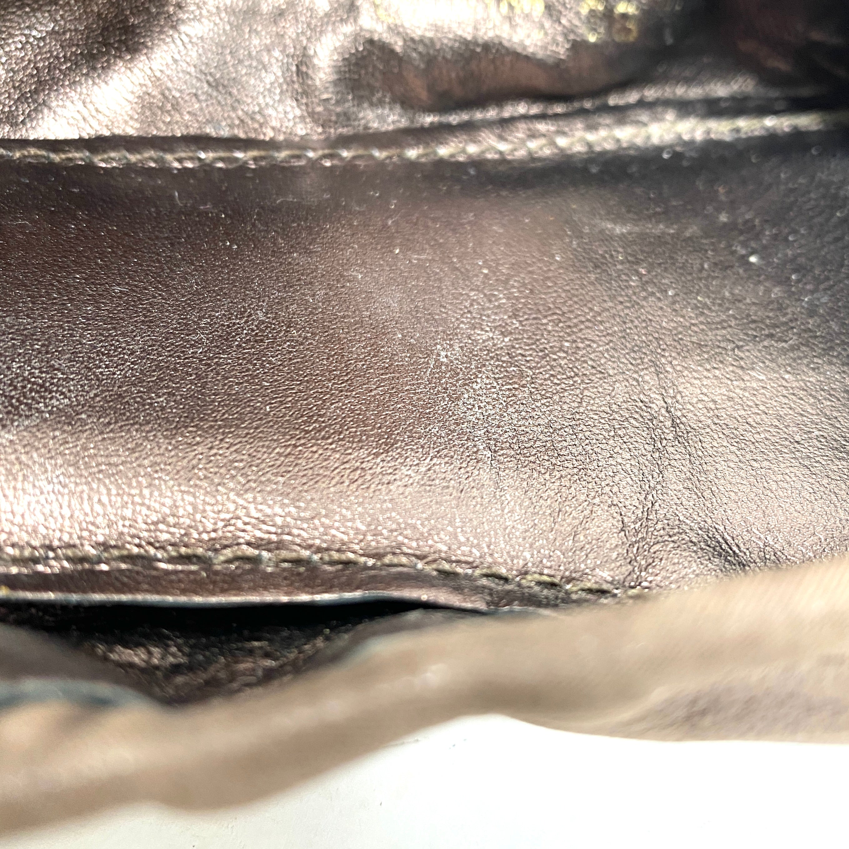 Flats Louis Vuitton T.38