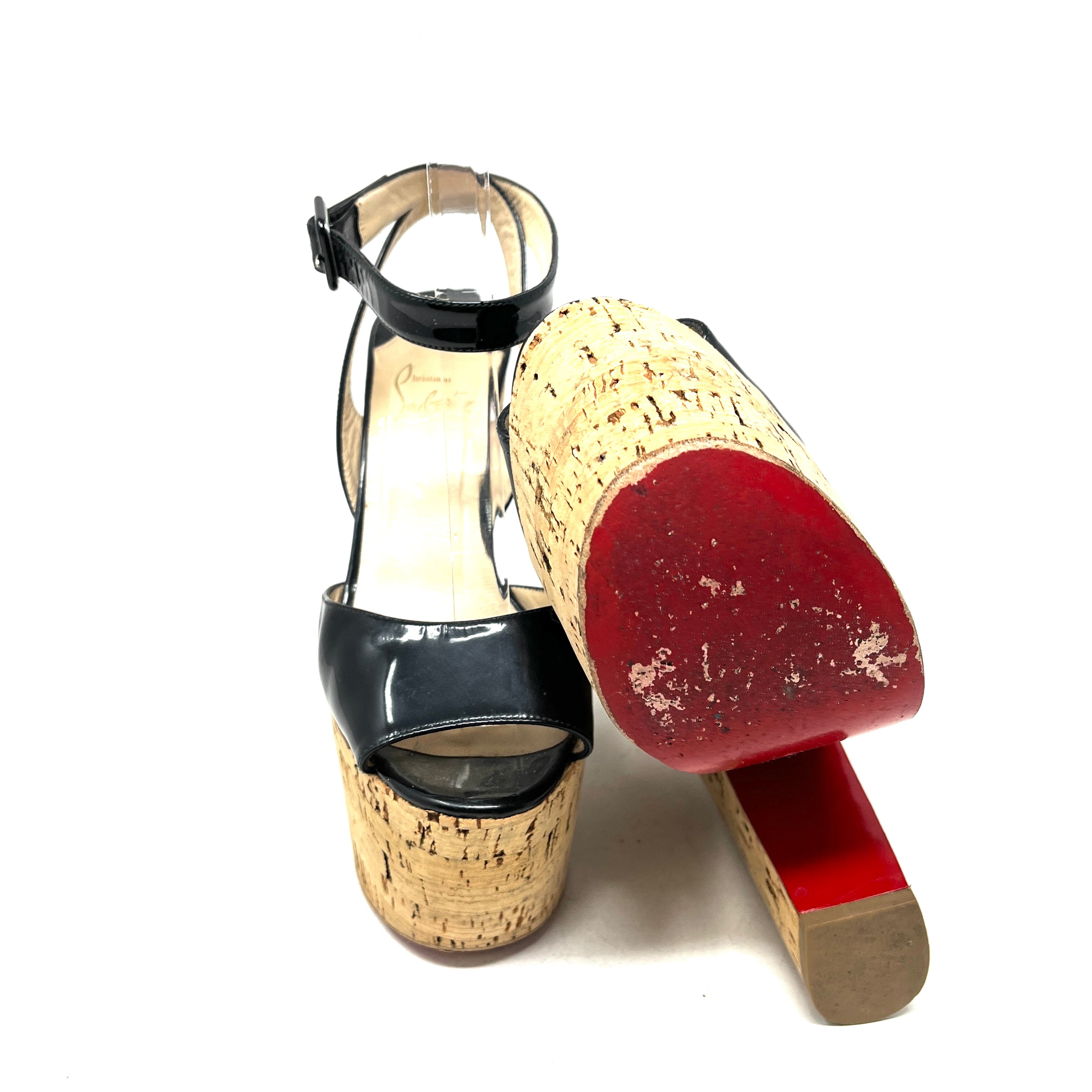 Sandalia store plataforma louboutin