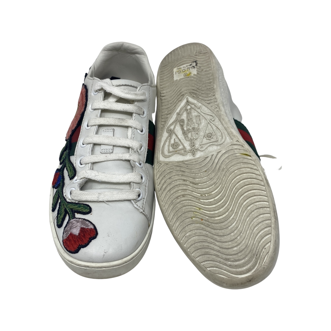 Tenis gucci 2025 ace embroidered